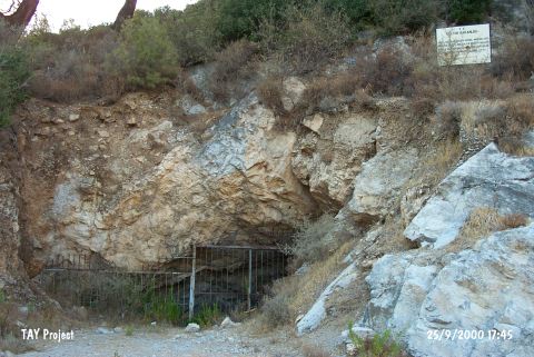 Peynir�i�egi Magarasi